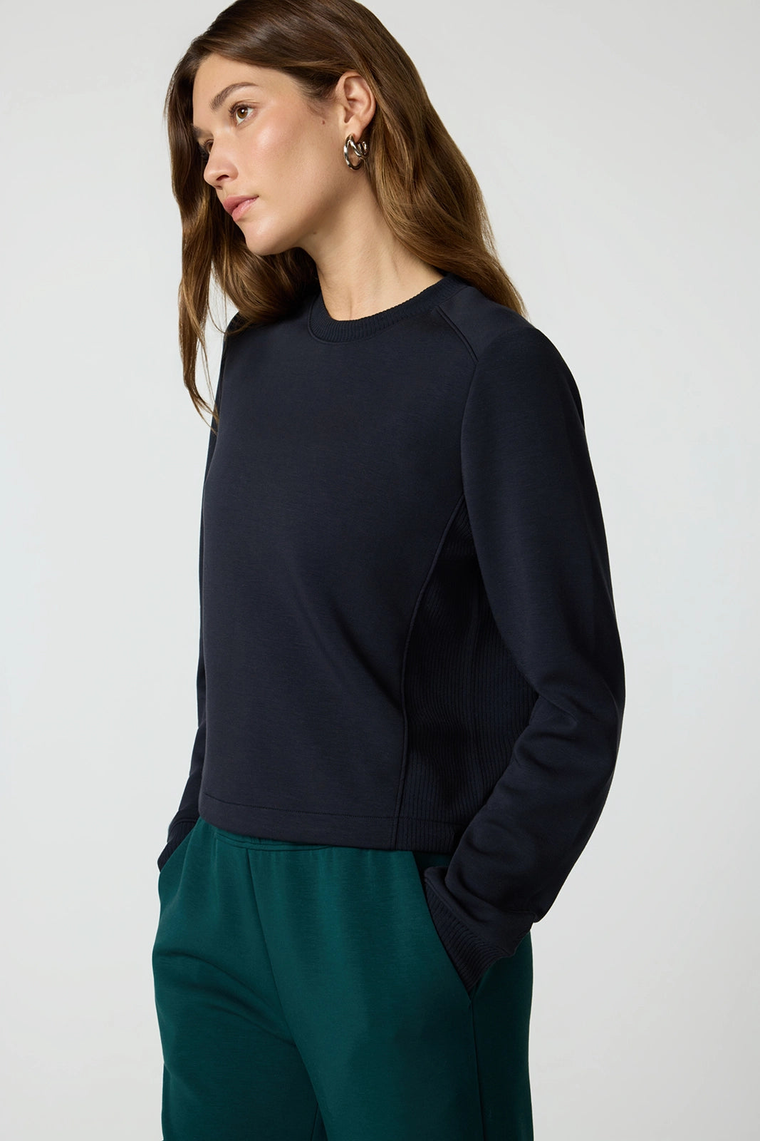 Dreamweave™ Pullover - Black