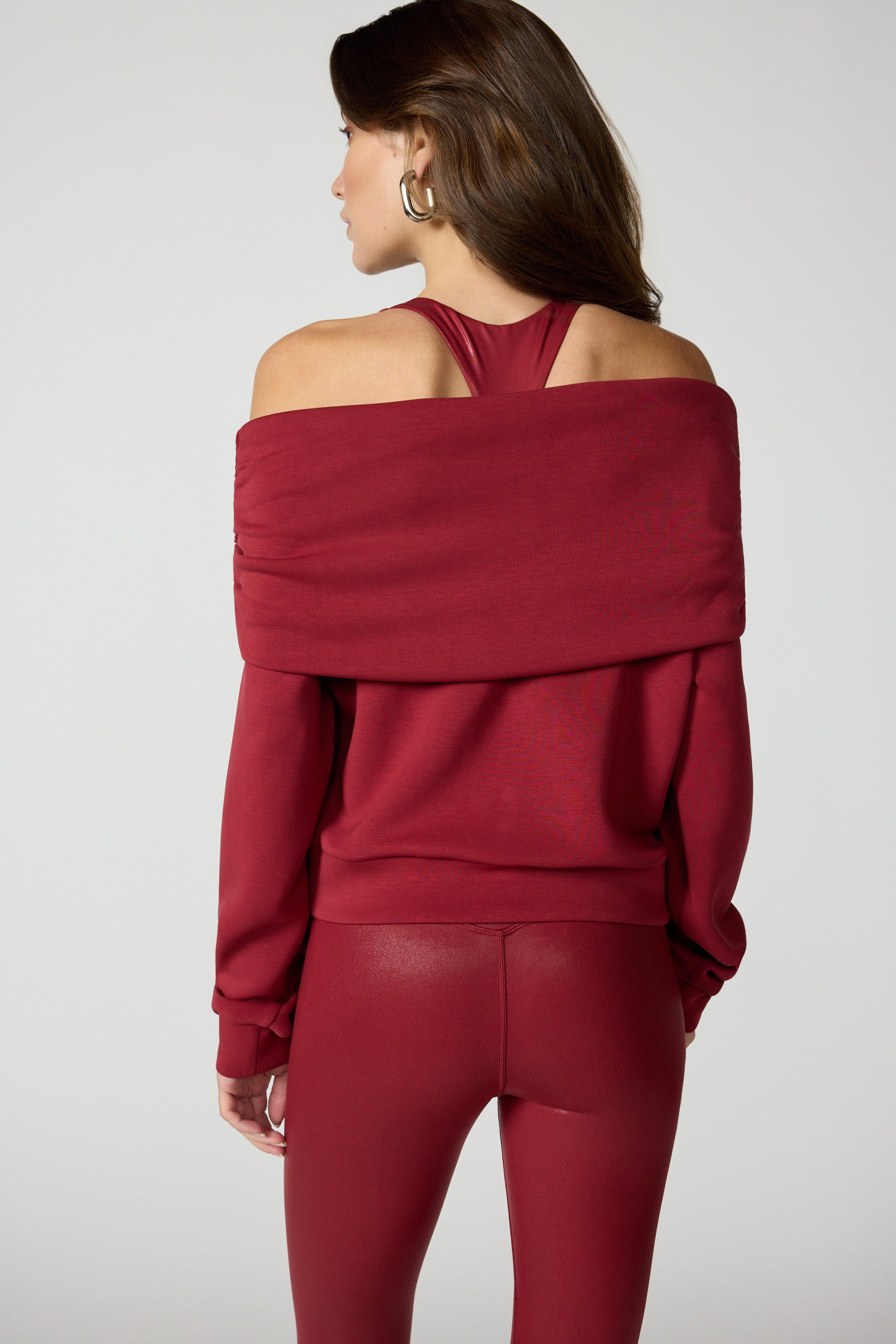 Dreamweave™ Off The Shoulder - Merlot