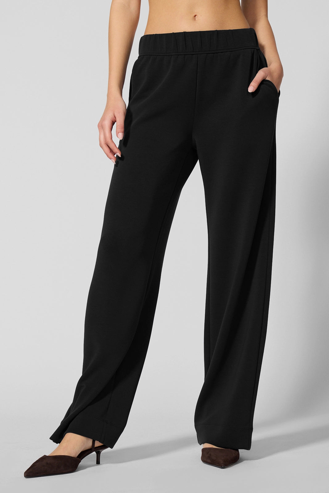 Dreamweave™ Relaxed Pant - Black