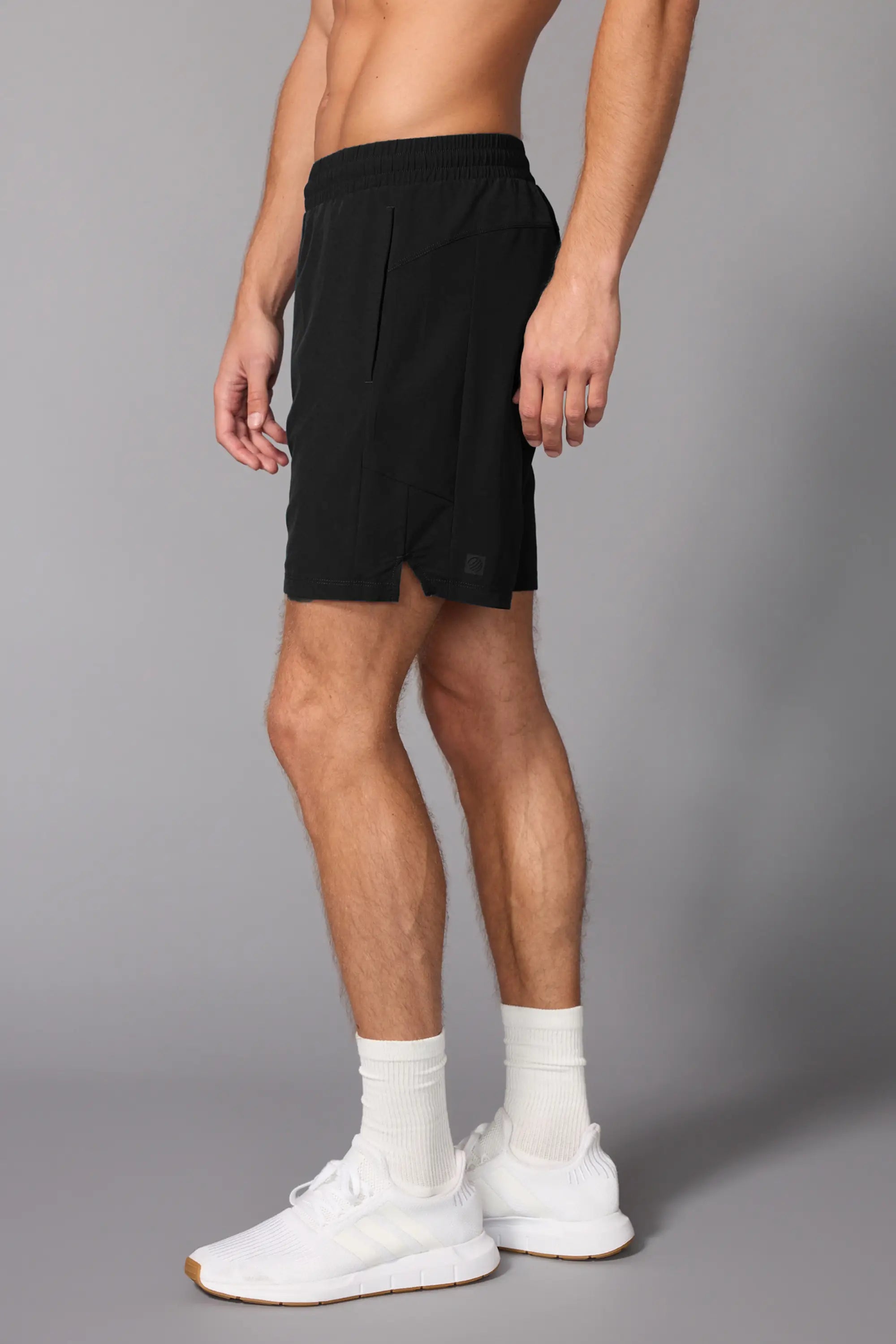 Stride Short with Liner - 7" - Black