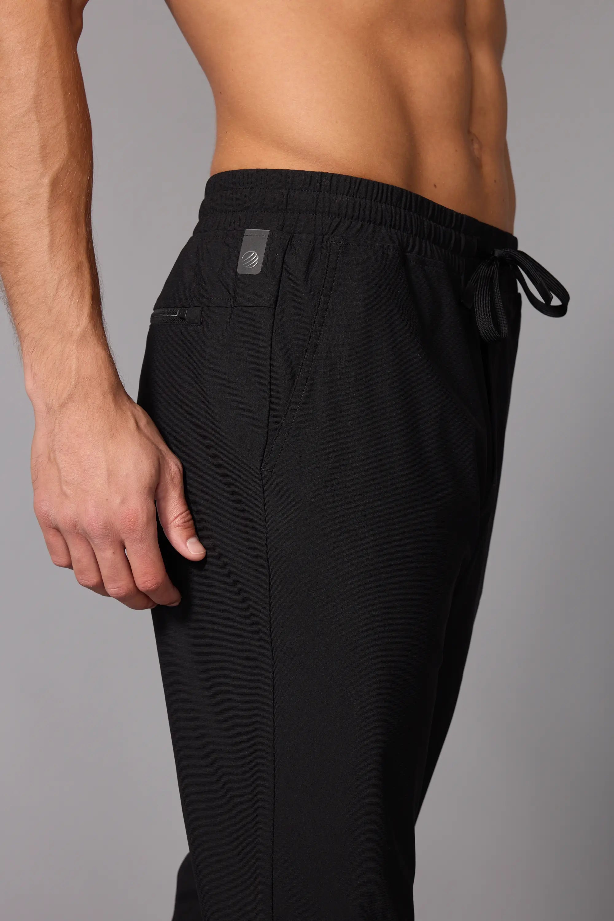 Peak Trouser - Black